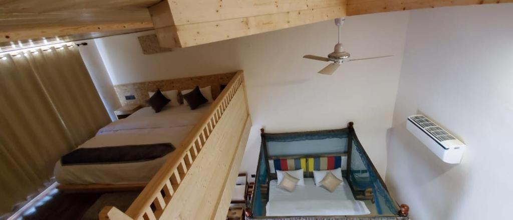 7 Hills Hotel And Resort Lansdowne Extérieur photo