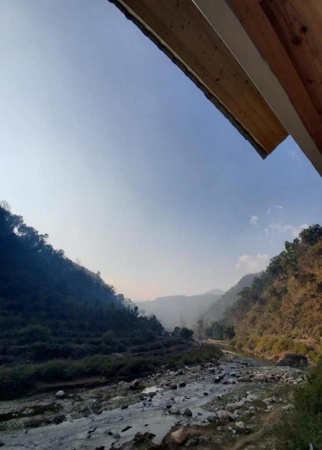 7 Hills Hotel And Resort Lansdowne Extérieur photo